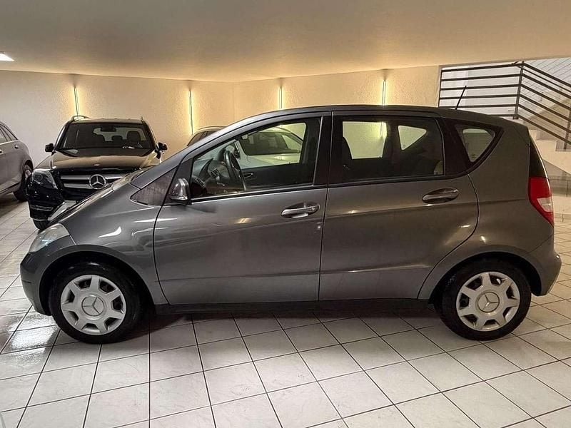 Gebraucht Mercedes A170 116 PS (85 kW) 2008 Mountaingrau Kleinwagen