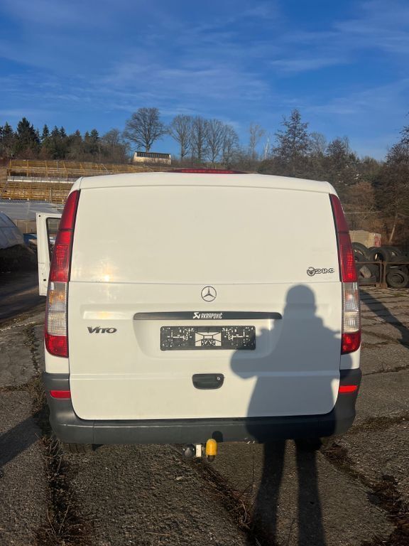Gebraucht Mercedes Vito 116 PS (85 kW) 2009 Weiß Van