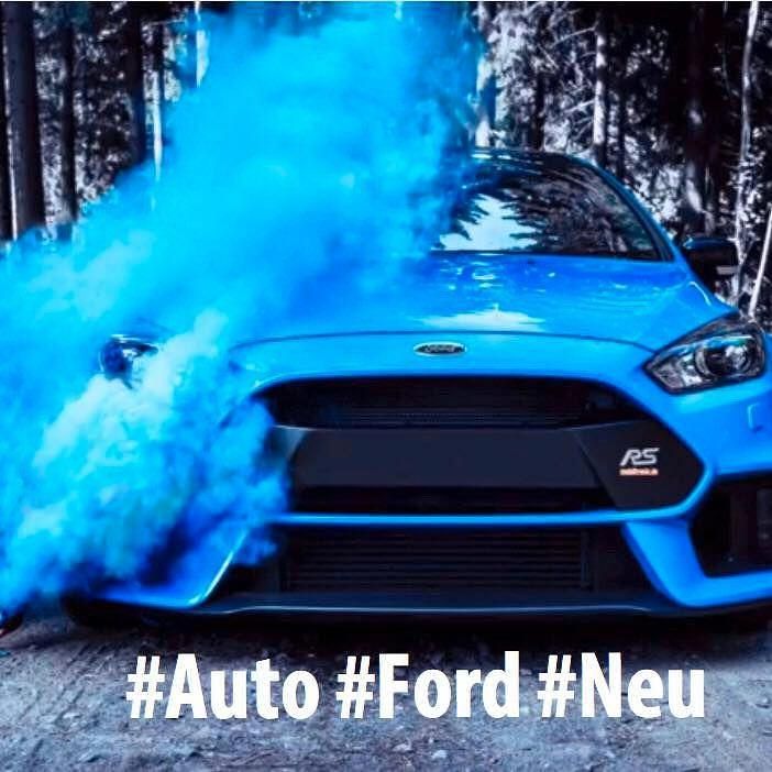 Grau Gebraucht 2021 Ford Kuga ST-Line X SUV | 26.100 € (Teuer) - Bild 1/1