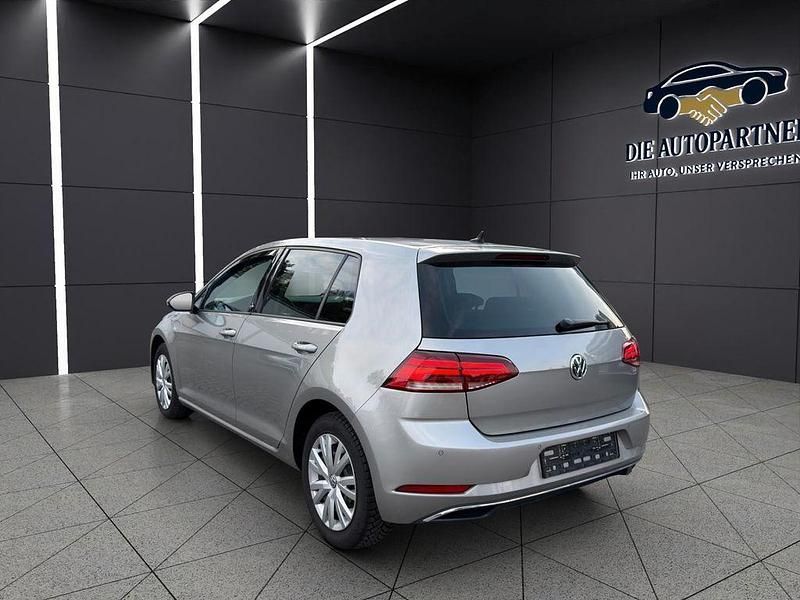 Gebraucht VW Golf VII Sound 150 PS (110 kW) 2017 Silber Limousine