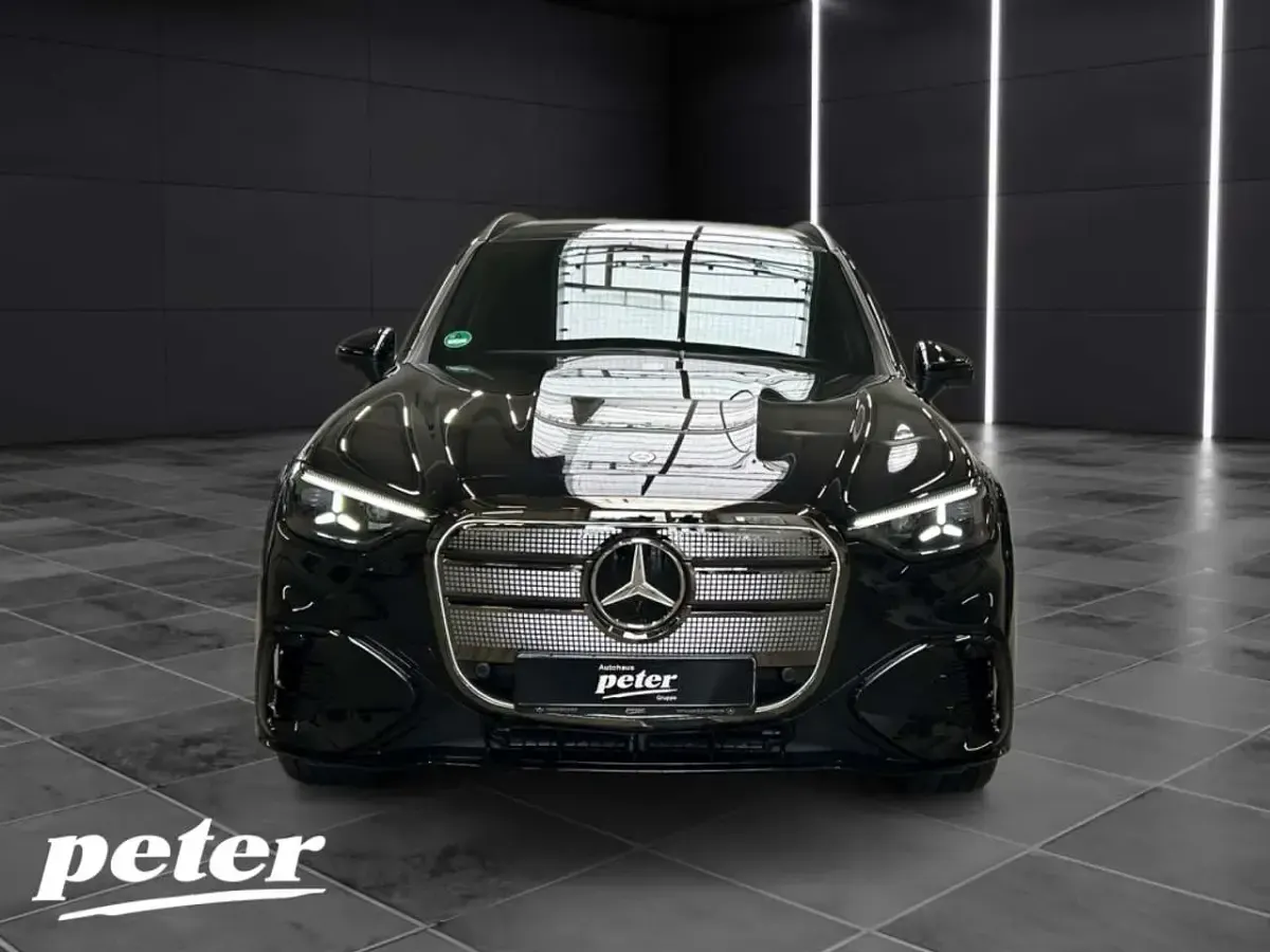 Gebraucht Mercedes GLC400d AMG 359 kW (489 PS) 2026 Schwarz SUV