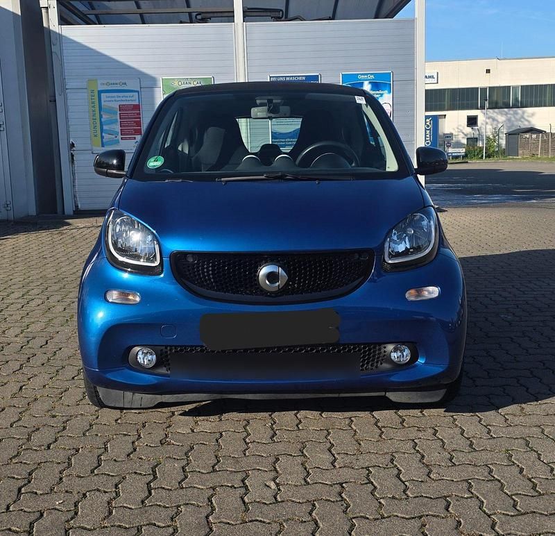 Schwarz Gebraucht 2017 Smart ForTwo Coupé Coupé | 7.350 € - Bild 1/4