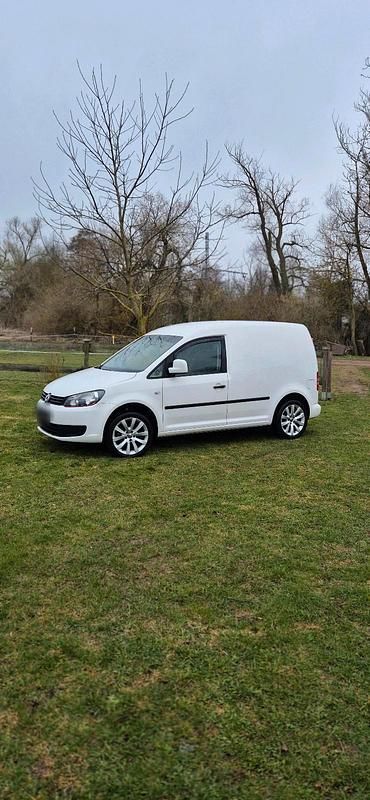 Gebraucht VW Caddy 102 PS (75 kW) 2012 Weiß Van / Kleinbus