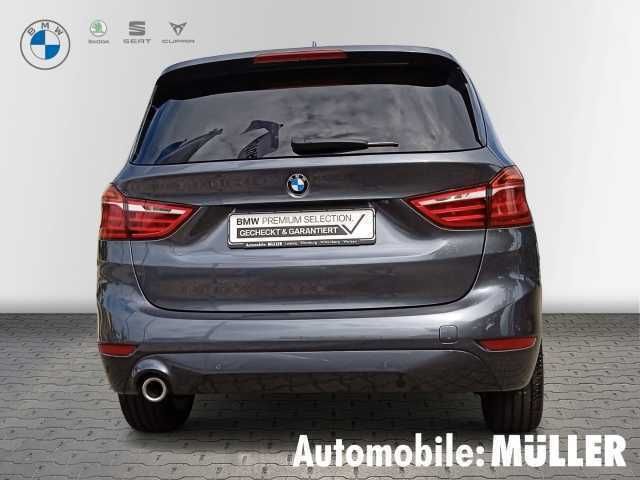 Gebraucht BMW 218 Gran Tourer Advantage 136 PS (100 kW) 2021 Mineralgrau metallic Van / Kleinbus