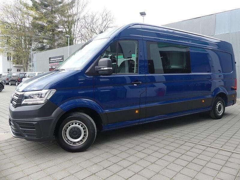 Gebraucht VW Crafter 177 PS (130 kW) 2022 Deep ocean blue Van