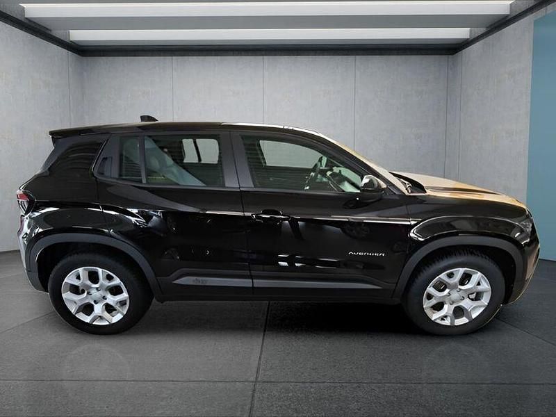 Gebraucht Jeep Avenger EV 114 kW (156 PS) 2023 Schwarz SUV
