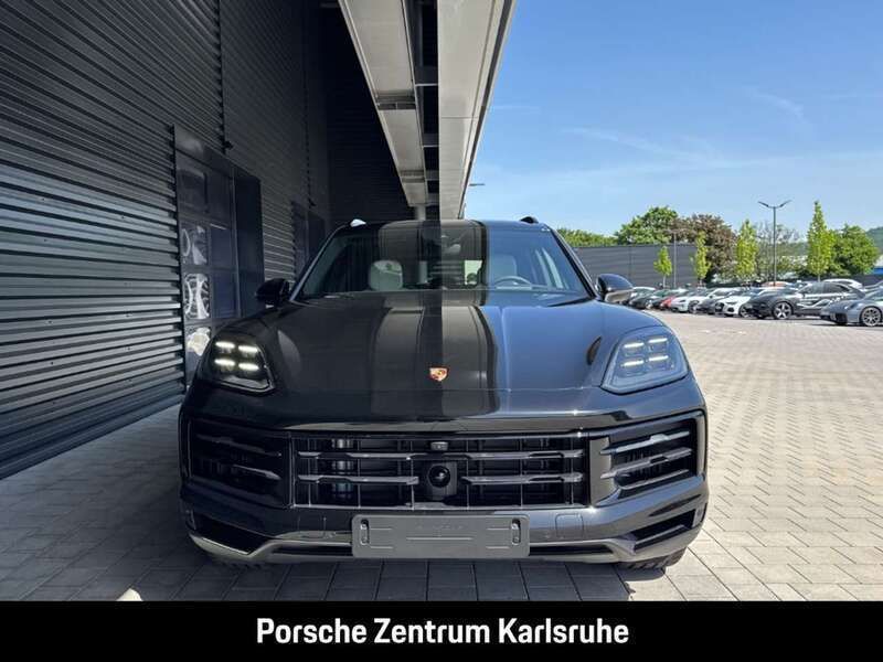 Gebraucht Porsche Cayenne 470 PS (345 kW) 2025 Schwarz SUV