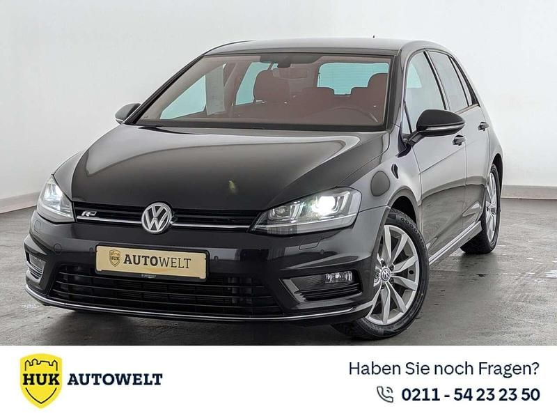Schwarz Gebraucht 2016 VW Golf Highline Limousine | 14.260 € (Guter Preis) - Bild 1/3