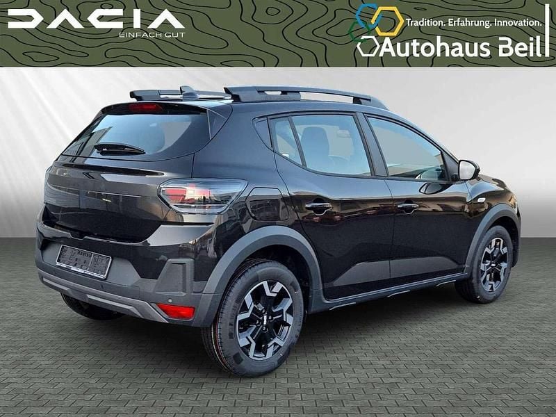 Neu Dacia Sandero Expression 110 PS (80 kW) 2026 Perlmuttschwarz Limousine