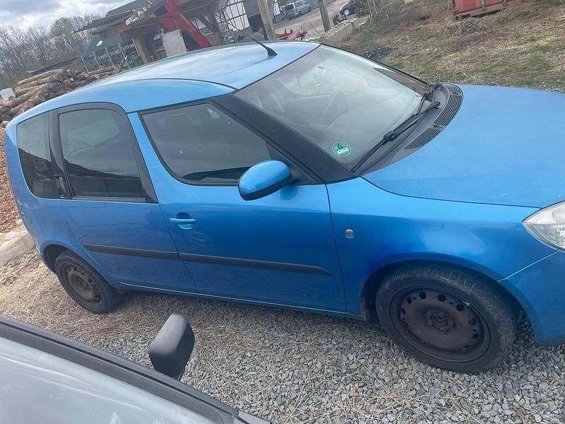 Gebraucht Skoda Roomster 85 PS (62 kW) 2007 Blau Van / Kleinbus