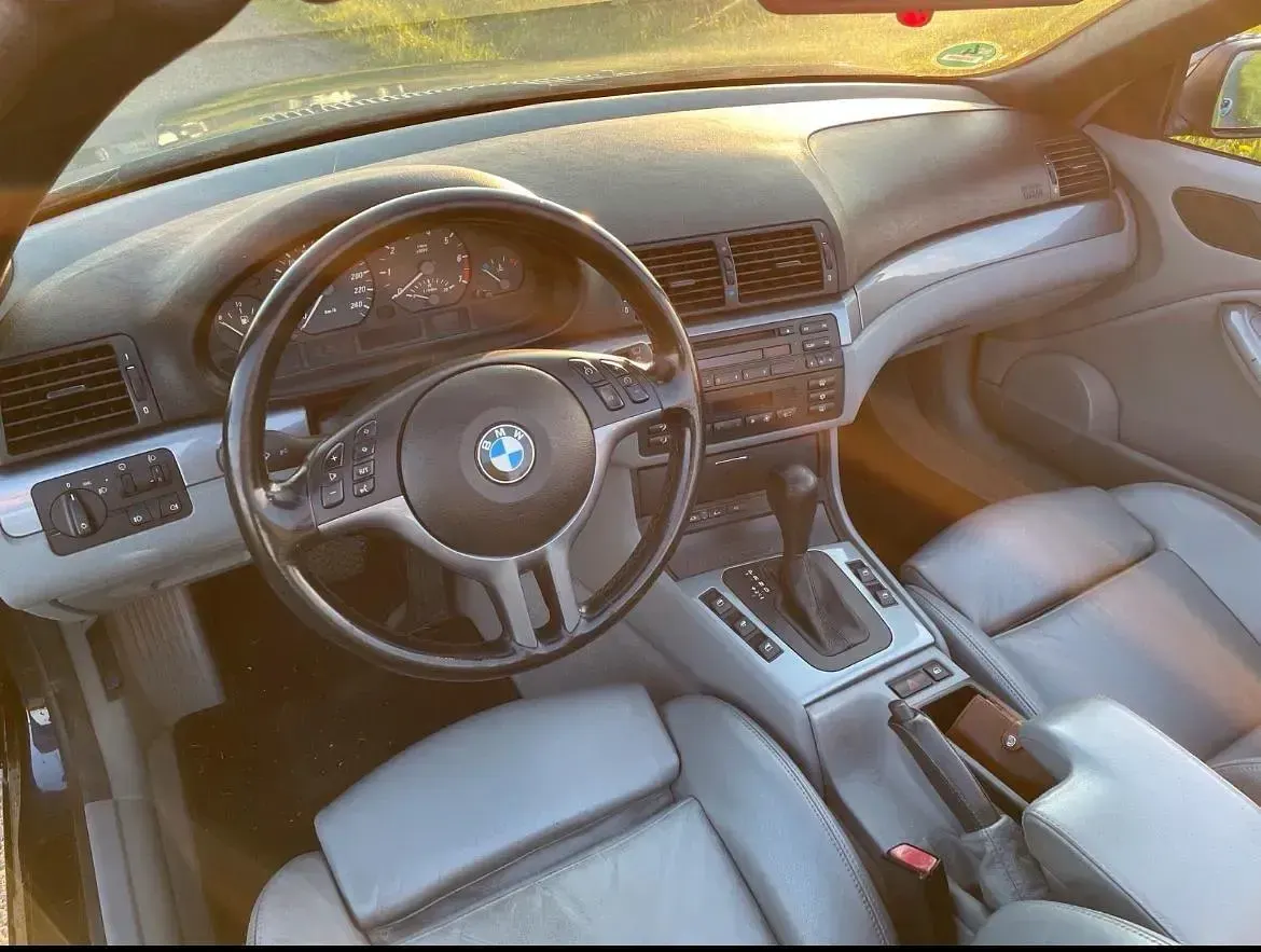 Gebraucht BMW 320 171 PS (125 kW) 2001 Blau Cabrio