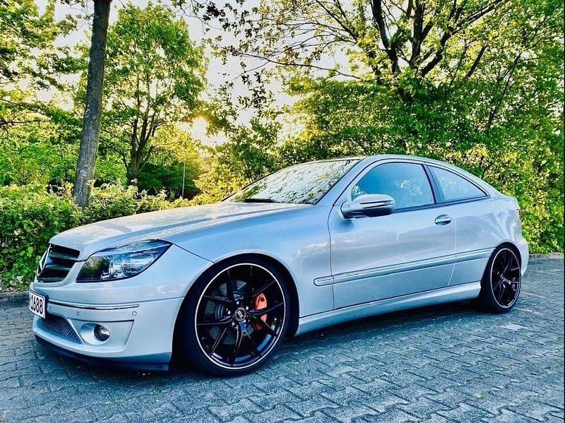 Silber Gebraucht 2009 Mercedes CLC350 Kleinwagen | 7.900 € - Bild 1/4