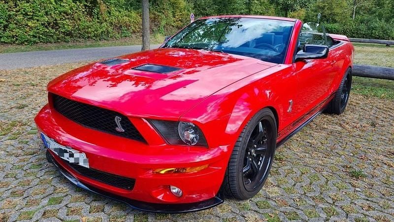 Rot Gebraucht 2007 Ford Mustang Coupé | 38.000 € - Bild 1/4