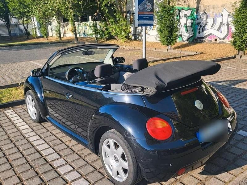 Gebraucht VW New Beetle 101 PS (74 kW) 2006 Schwarz Kleinwagen