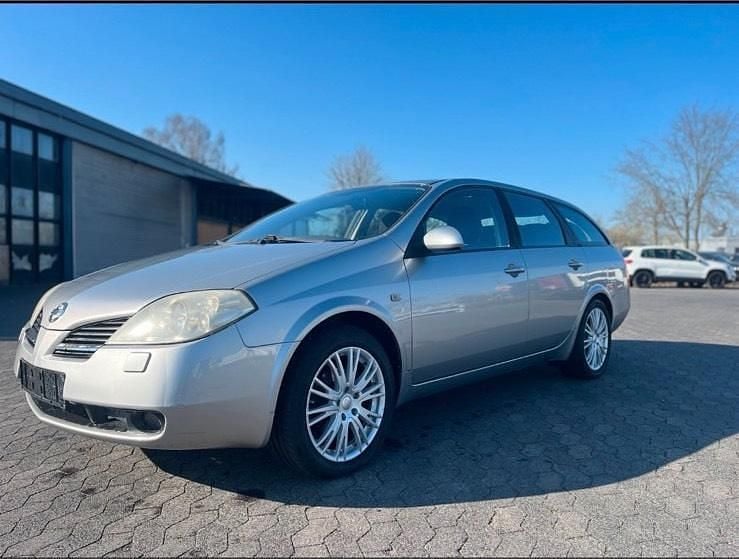 Silber Gebraucht 2004 Nissan Primera Kombi | 750 € (Superpreis) - Bild 1/4
