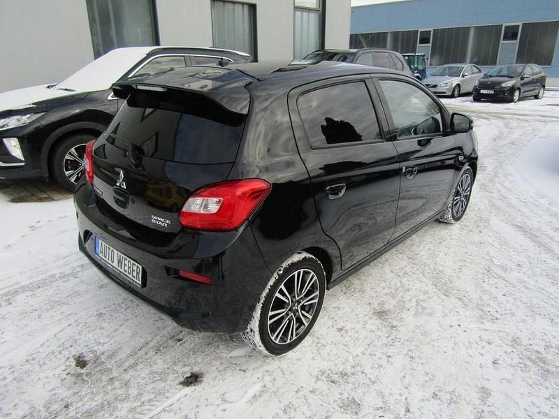 Gebraucht Mitsubishi Space Star Top 80 PS (58 kW) 2019 Rot Limousine