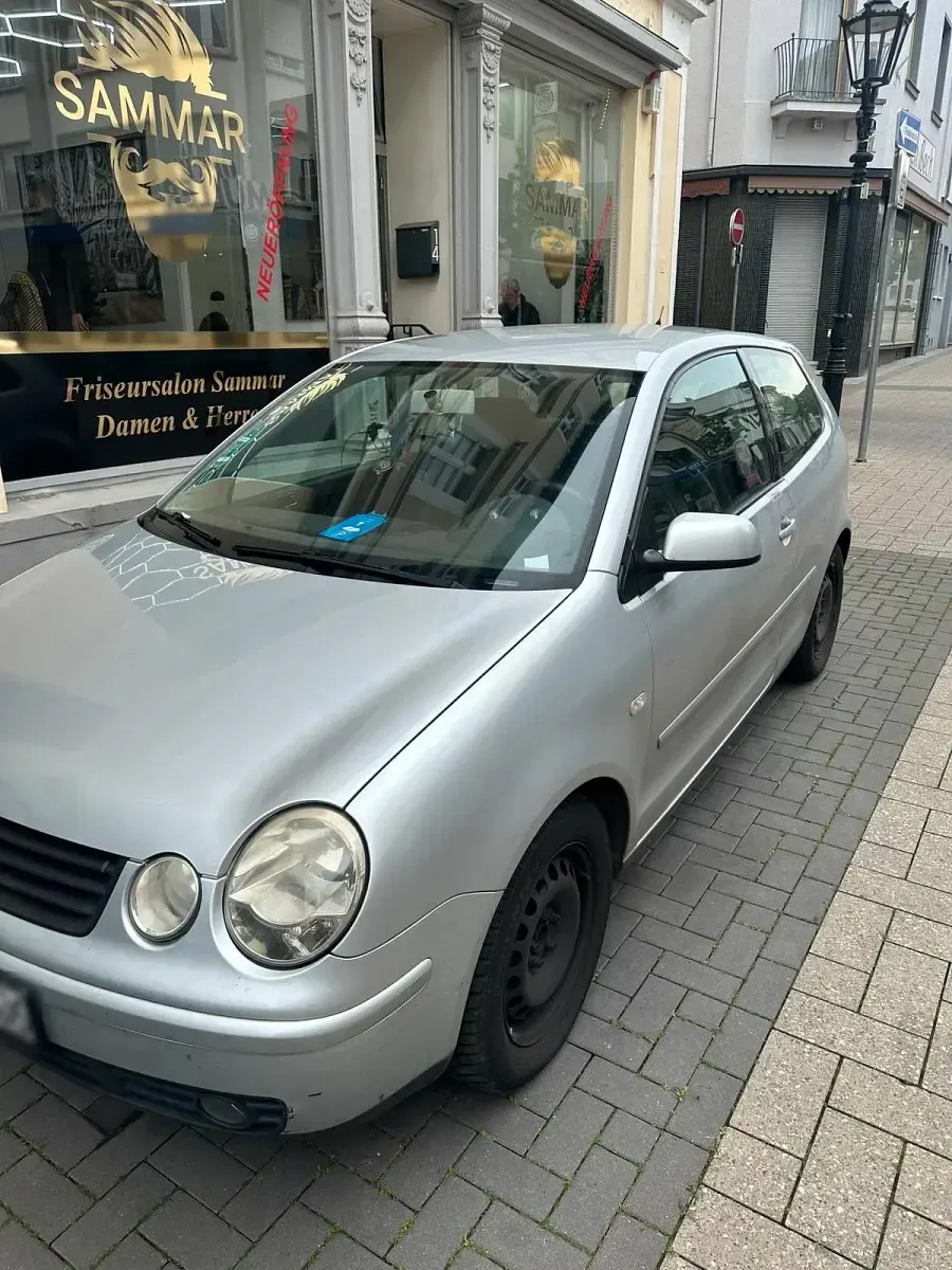 Brugt VW Polo 75 HK (55 kW) 2002 Grå Hatchback