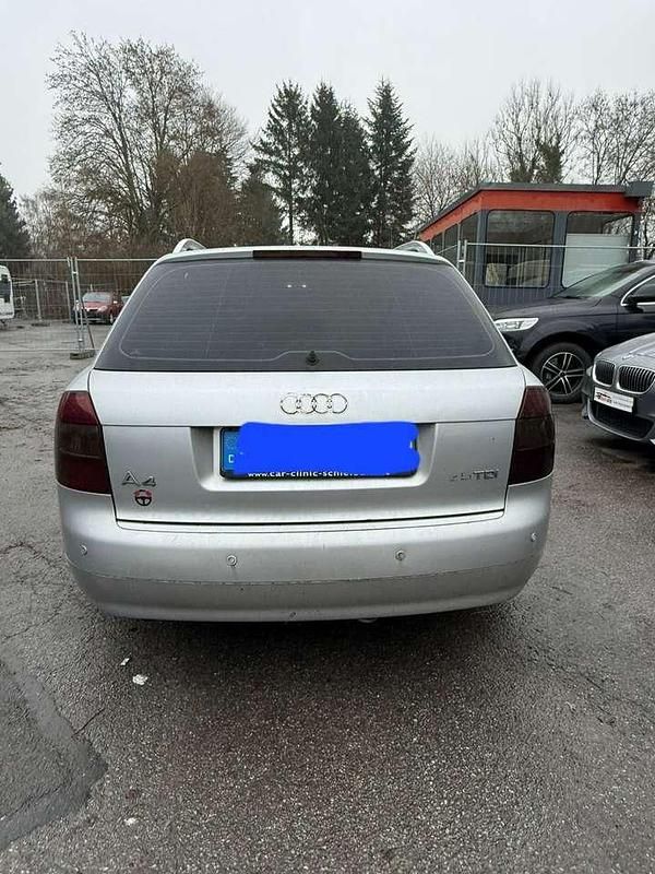 Gebraucht Audi A4 131 PS (96 kW) 2004 Limousine