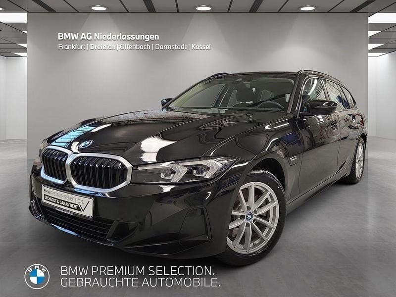 Gebraucht BMW 320e 163 PS (119 kW) 2022 Schwarz Limousine