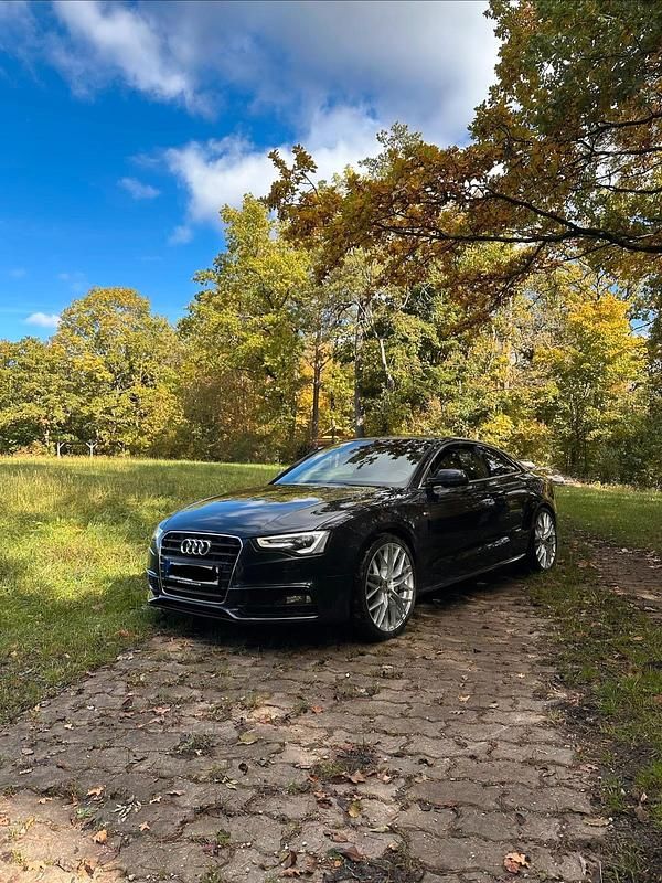 Blau Gebraucht 2015 Audi A5 Coupé | 14.400 € (Etwas zu teuer) - Bild 1/4