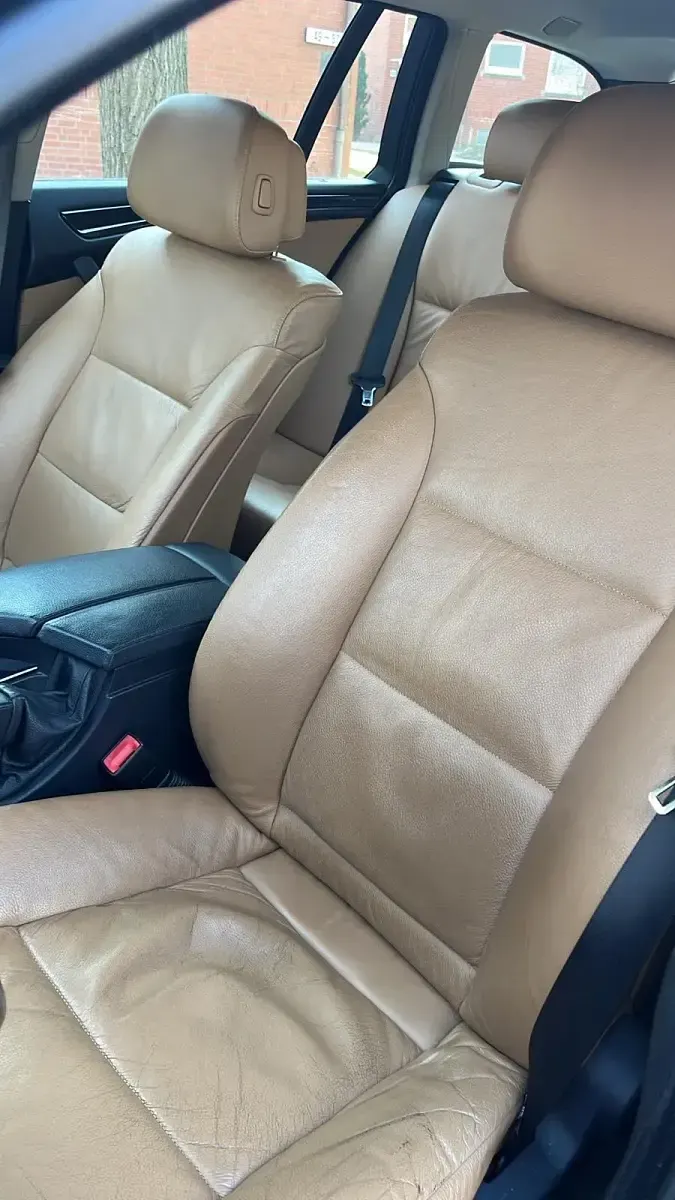 Gebraucht BMW 523 190 PS (139 kW) 2008 Schwarz Kombi