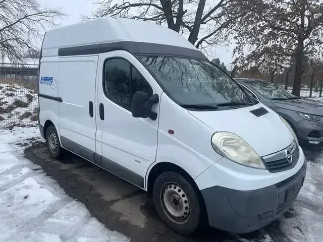 Używany Opel Vivaro 114 KM (83 kW) 2008 Minivan