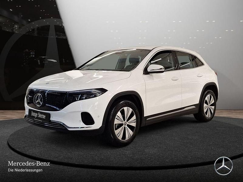Gebraucht Mercedes EQA250+ Progressive 139 kW (190 PS) 2025 Weiß SUV