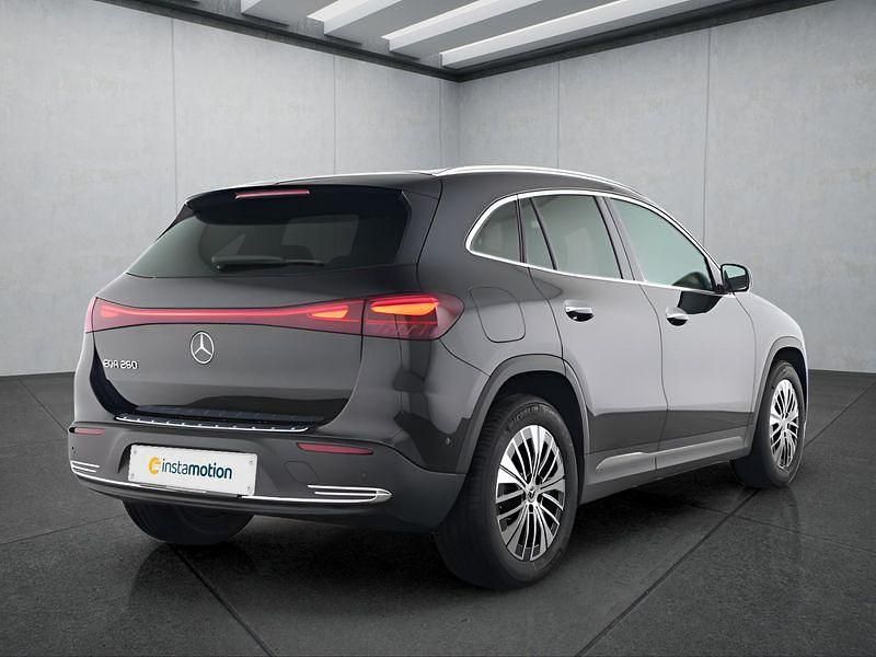 Gebraucht Mercedes EQA250 139 kW (190 PS) 2025 Schwarz SUV