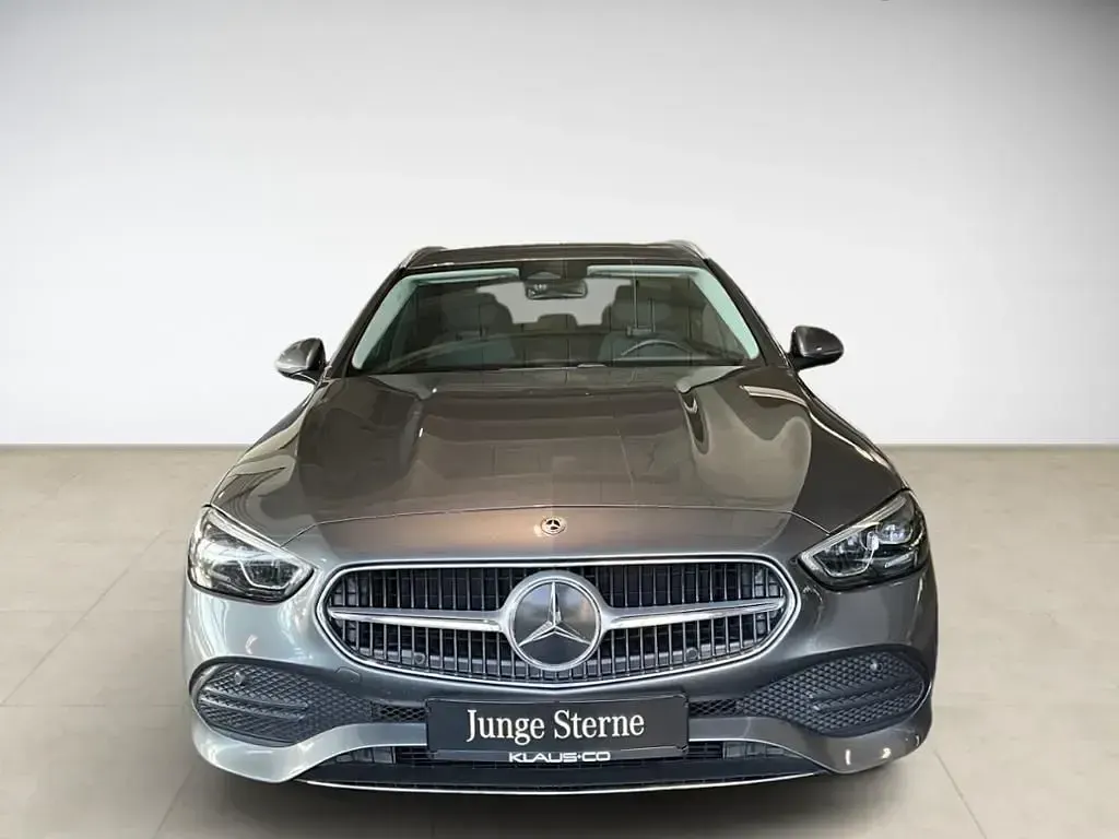 Gebraucht Mercedes C220 Avantgarde 200 PS (147 kW) 2023 Grau Kombi