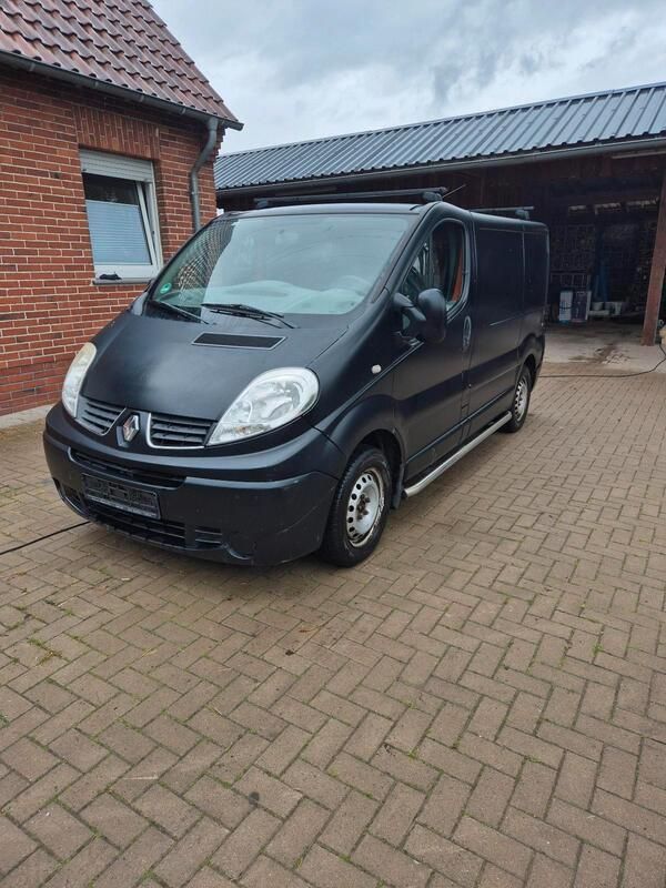 Schwarz Gebraucht 2010 Renault Trafic Van | 1.900 € - Bild 1/4