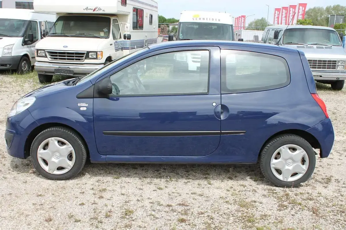 Używany Renault Twingo Authentique 58 KM (42 kW) 2008 Niebieski Hatchback
