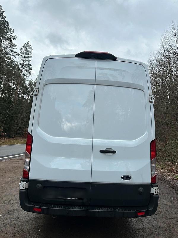 Gebraucht Ford Transit Trend 130 PS (95 kW) 2023 Weiß