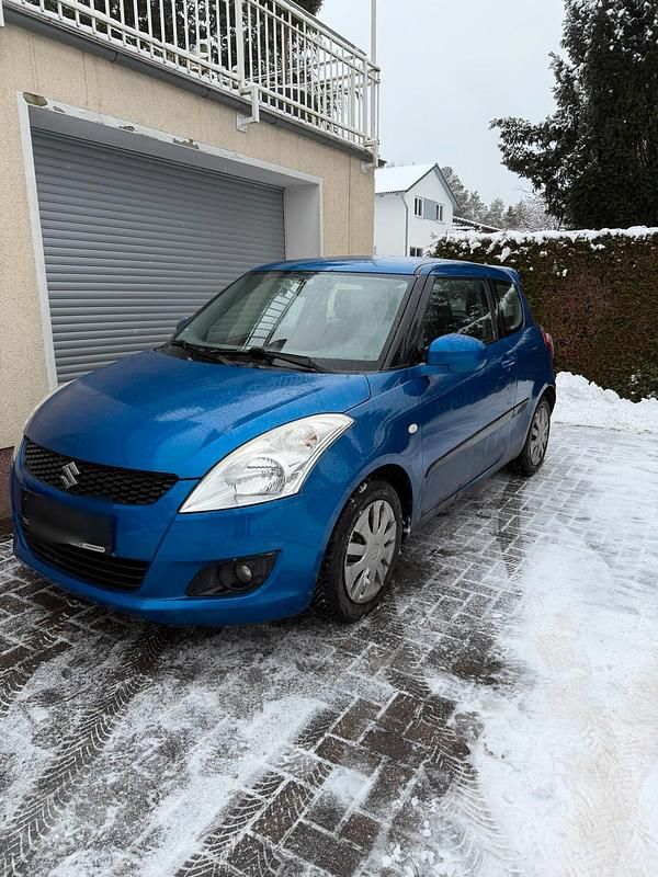 Blau Gebraucht 2011 Suzuki Swift Comfort Kleinwagen | 4.499 € (Fairer Preis) - Bild 1/4