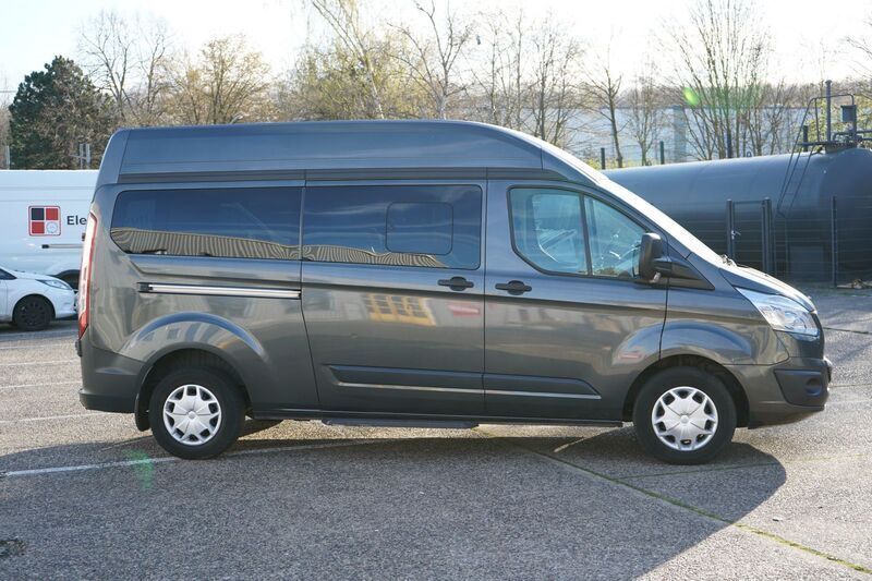 Gebraucht Ford Transit Custom Trend 131 PS (96 kW) 2017 (magneticgrau (metallic)) Van / Kleinbus