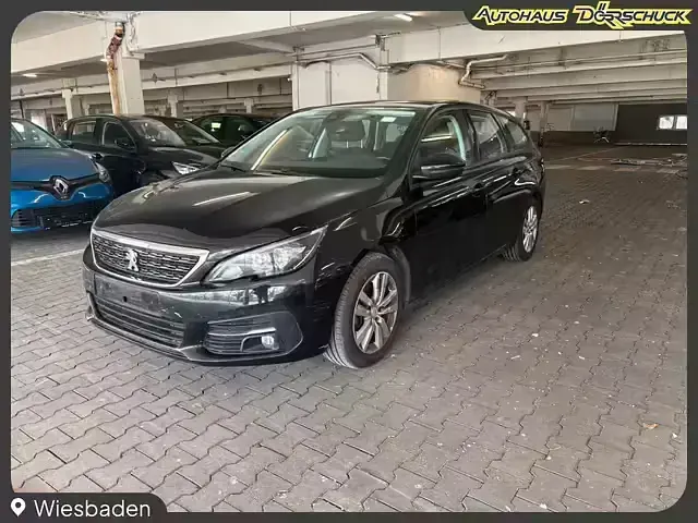 Gebraucht Citroën C4 Feel 132 PS (97 kW) 2021 Weiß (blanc banquise) SUV