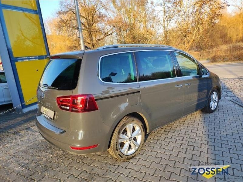 Gebraucht Seat Alhambra XCELLENCE 150 PS (110 kW) 2022 Grau Van / Kleinbus