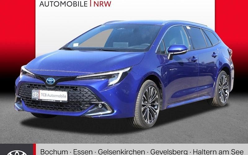 Blau Neu 2025 Toyota Corolla Comfort Limousine | 37.889 € (Etwas zu teuer) - Bild 1/4