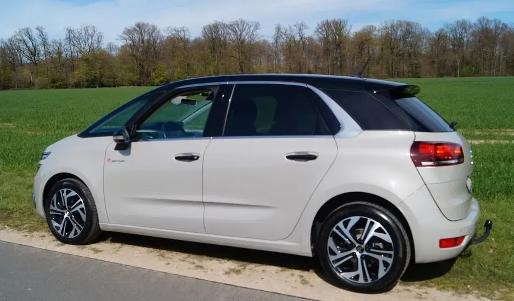 Gebraucht Citroën C4 SpaceTourer PureTech 131 PS (96 kW) 2018 Beige Van / Kleinbus