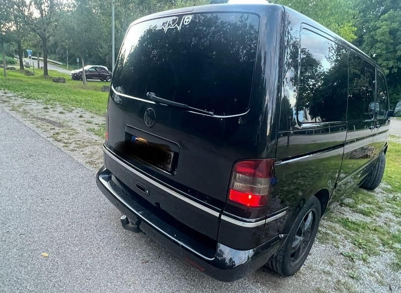 Gebraucht VW T5 174 PS (127 kW) 2008 Schwarz Van