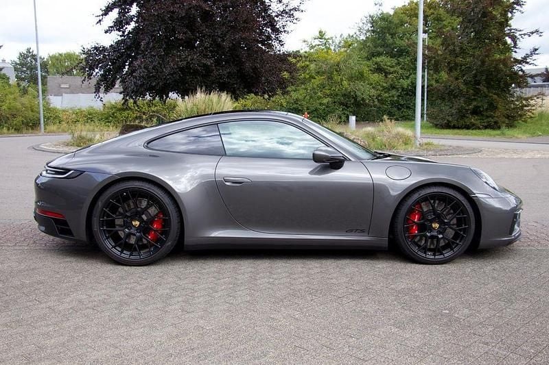Gebraucht Porsche 992 480 PS (353 kW) 2024 Grau