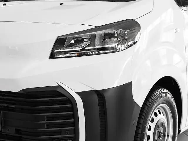 Gebraucht Toyota Proace 120 PS (88 kW) 2024 Weiss Van / Kleinbus