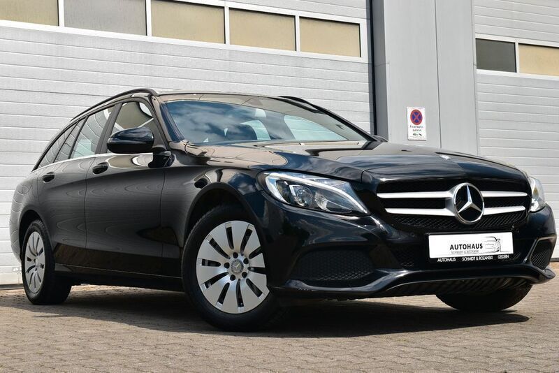 Schwarz Gebraucht 2016 Mercedes C200 Kombi | 17.599 € (Fairer Preis) - Bild 1/4