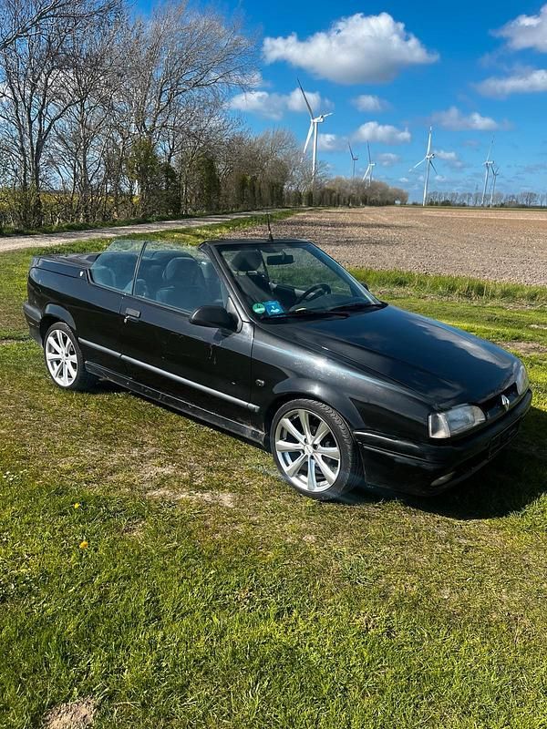 Second-hand Renault 19 1994 Negru Cabrio