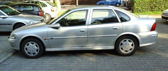 Gebraucht Opel Vectra 158 PS (116 kW) 2000 Silber metallic Limousine