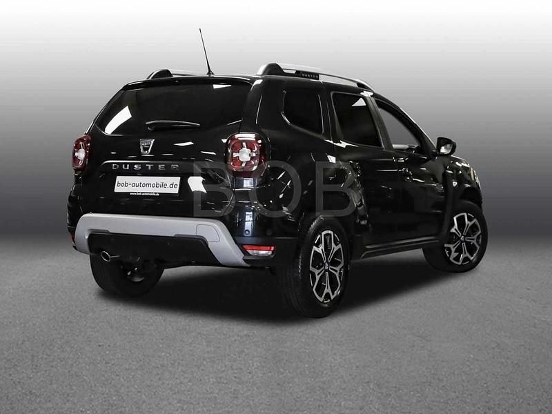 Gebraucht Dacia Duster Celebration 149 PS (109 kW) 2021 Schwarz SUV