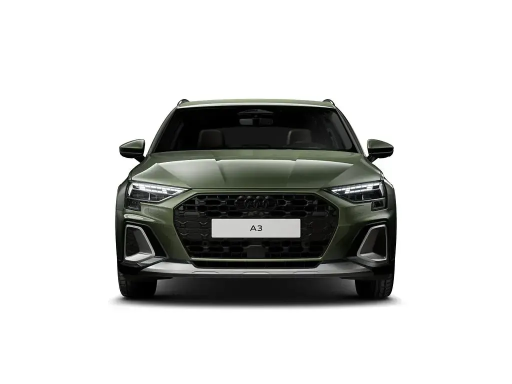 Gebraucht Audi A3 e-tron Ambiente 204 PS (150 kW) 2025 Grün Kleinwagen