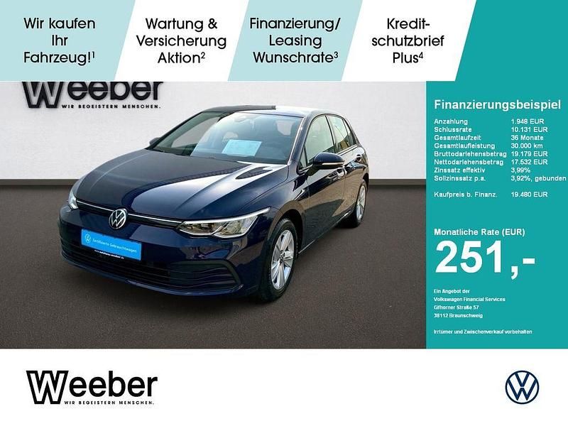 Atlantic blue (metallic) Gebraucht 2021 VW Golf VIII Life Limousine | 19.480 € (Fairer Preis) - Bild 1/4