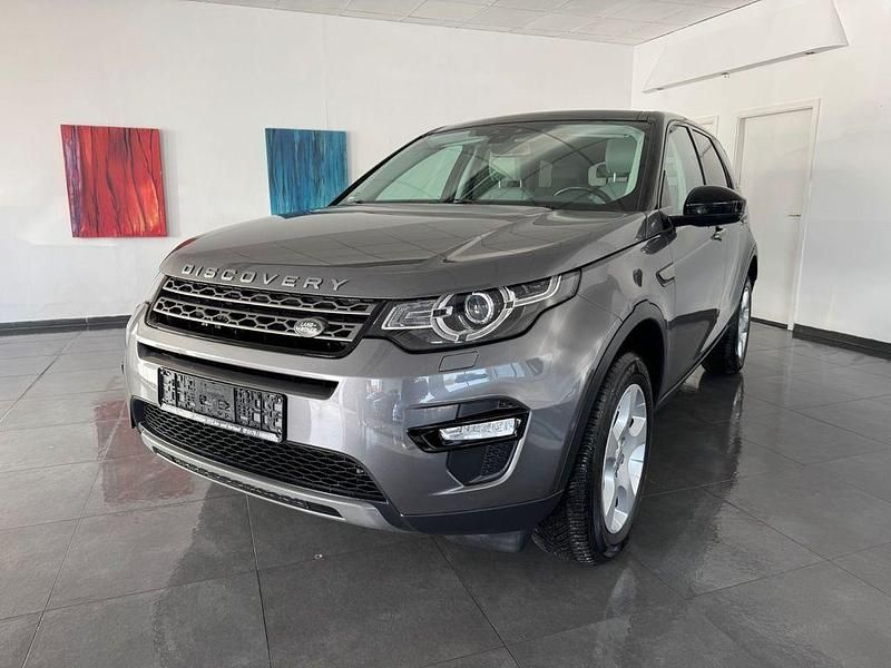 Grau Gebraucht 2016 Land Rover Discovery Sport SE SUV | 13.980 € (Etwas zu teuer) - Bild 1/4