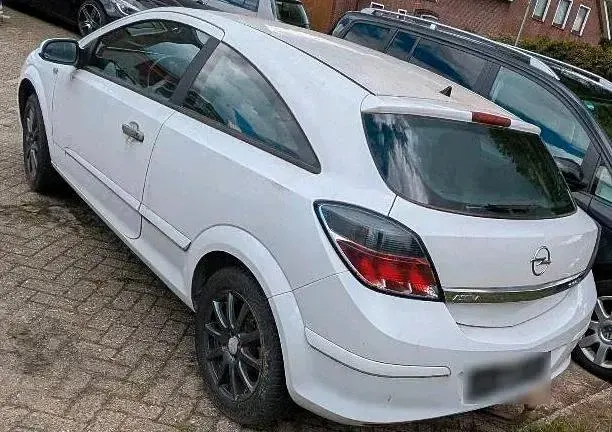 Gebraucht Opel Astra 90 PS (66 kW) 2009 Grau Kleinwagen
