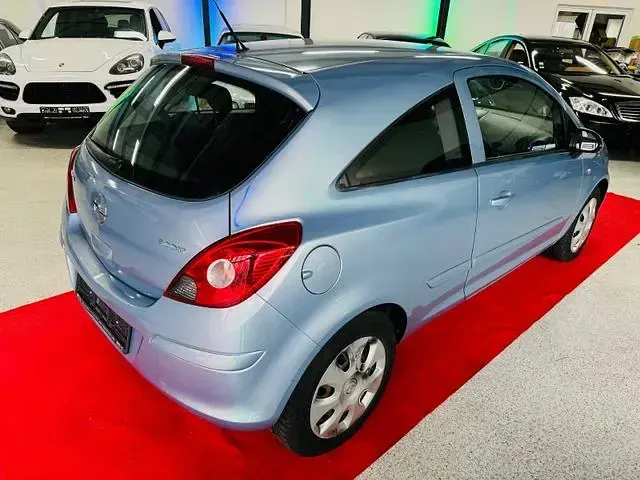 Gebraucht Opel Corsa Edition 60 PS (44 kW) 2009 Blau (aeroblau mi2) Kleinwagen